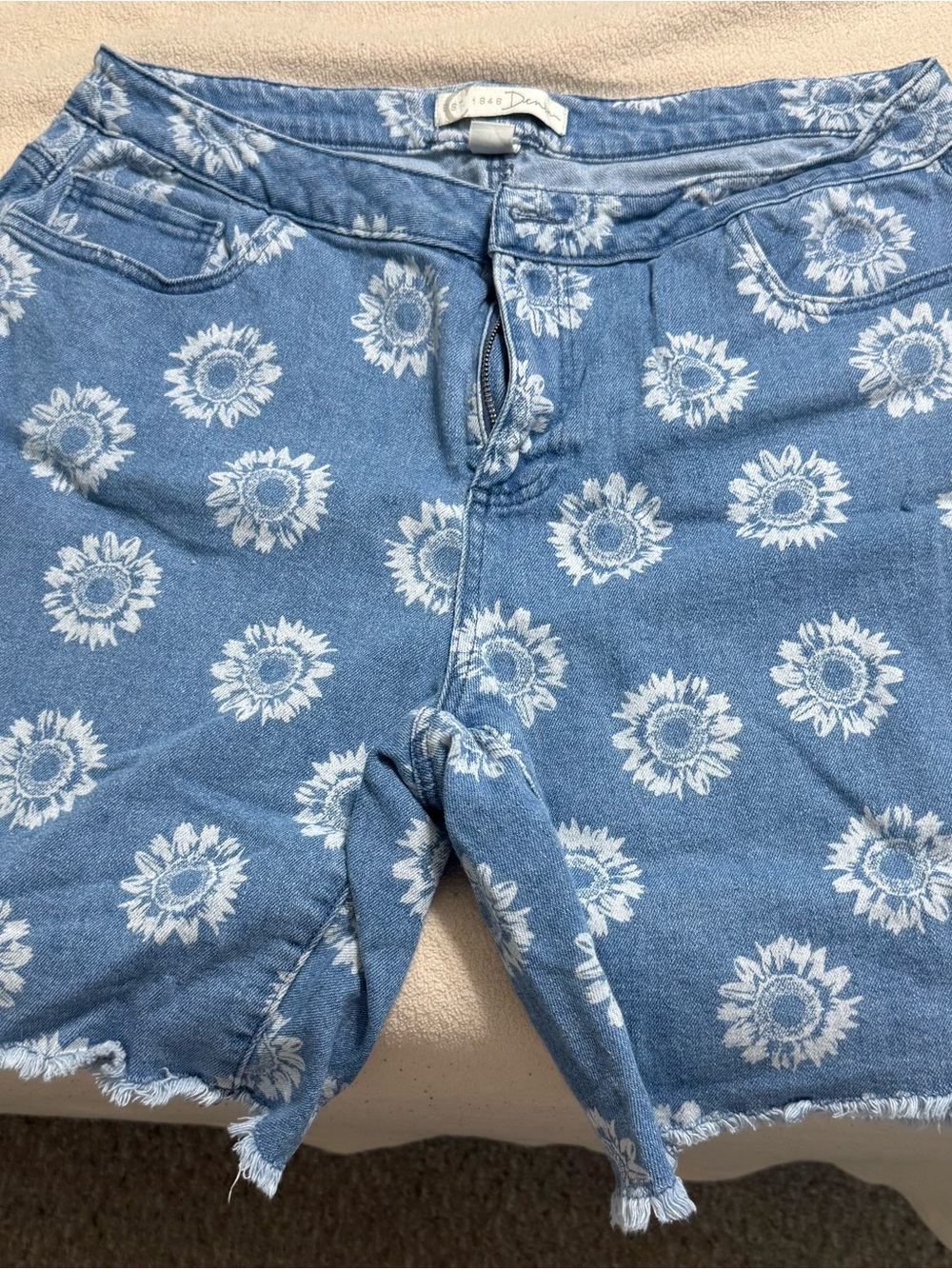 Cato Blue Denim Sunflower Print Cropped Shorts